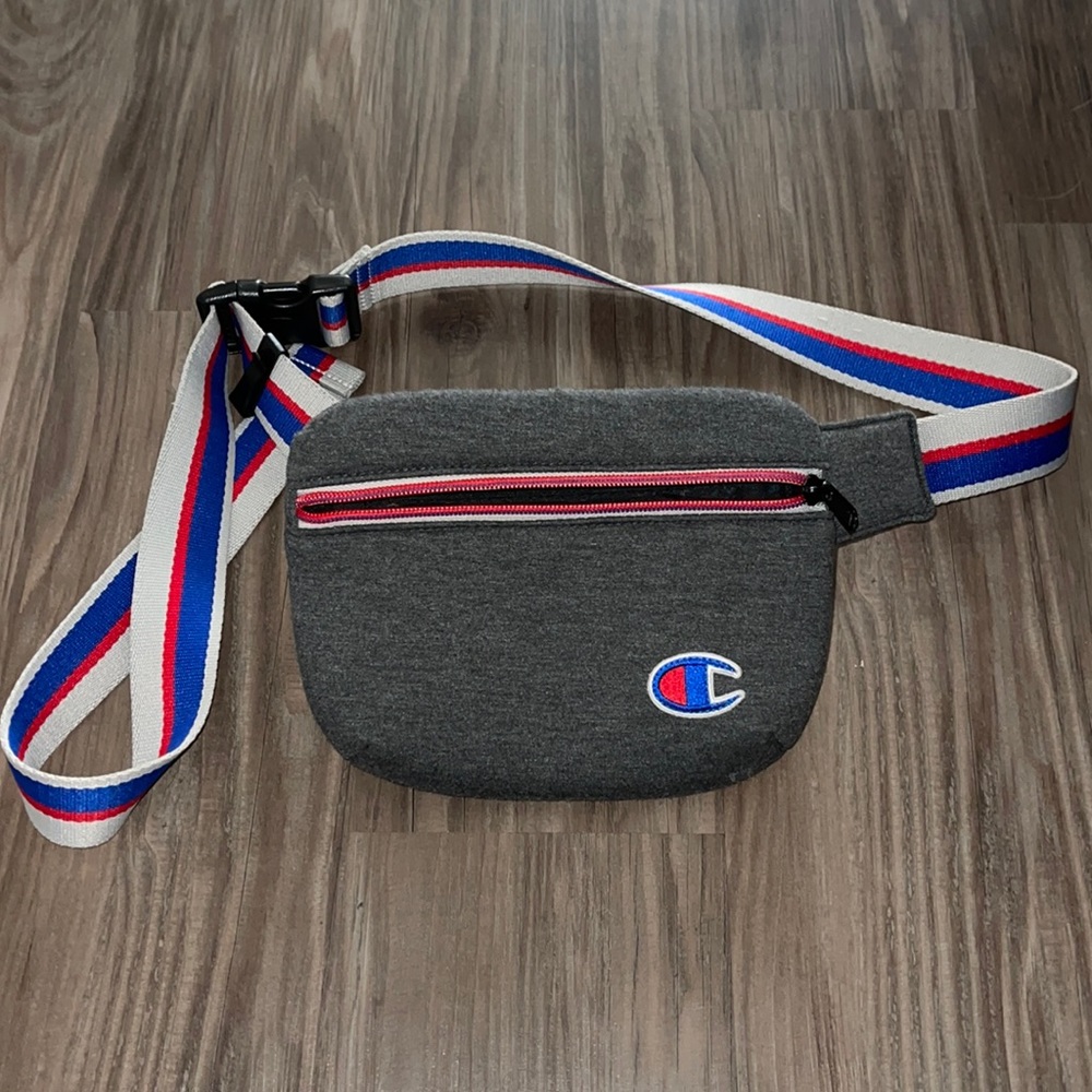 Champion fanny pack
